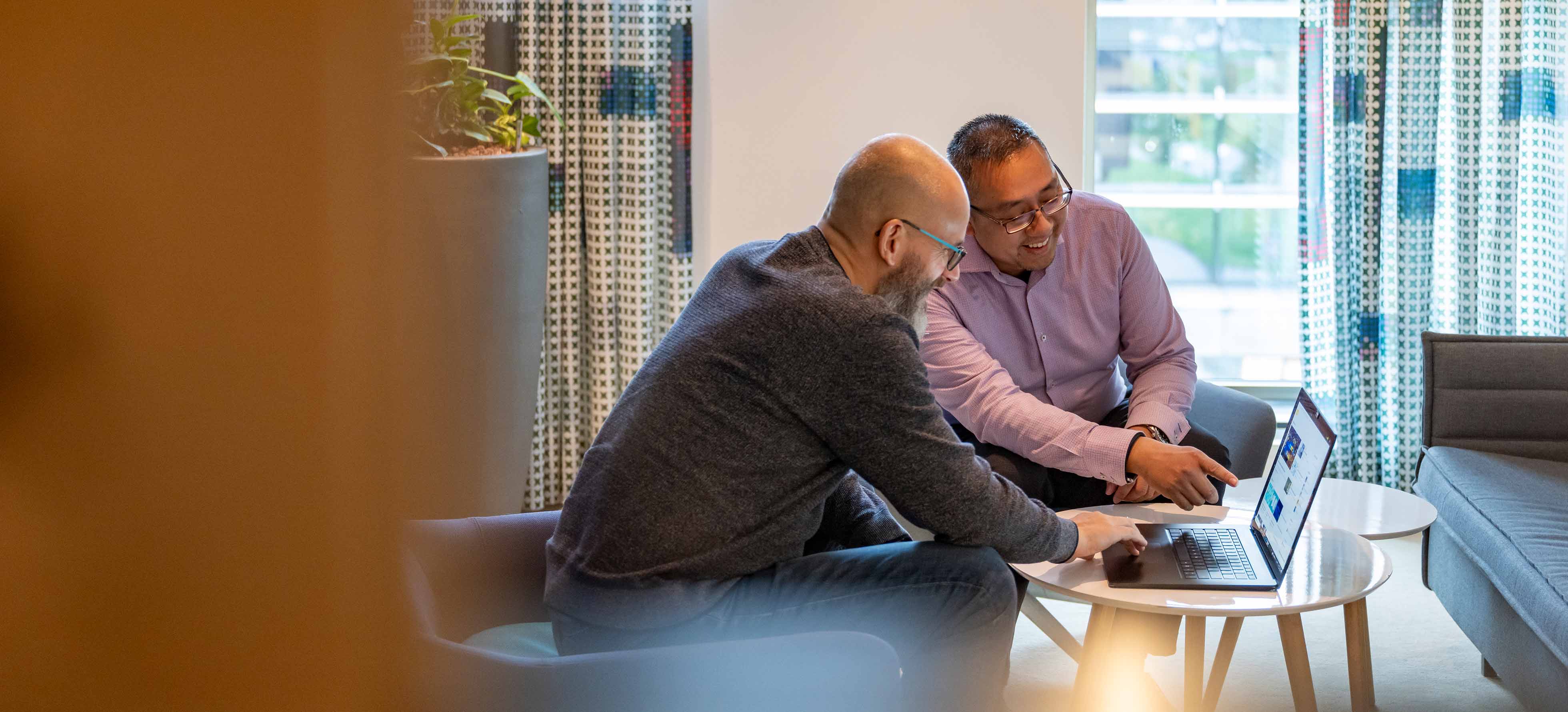 cloud services macaw